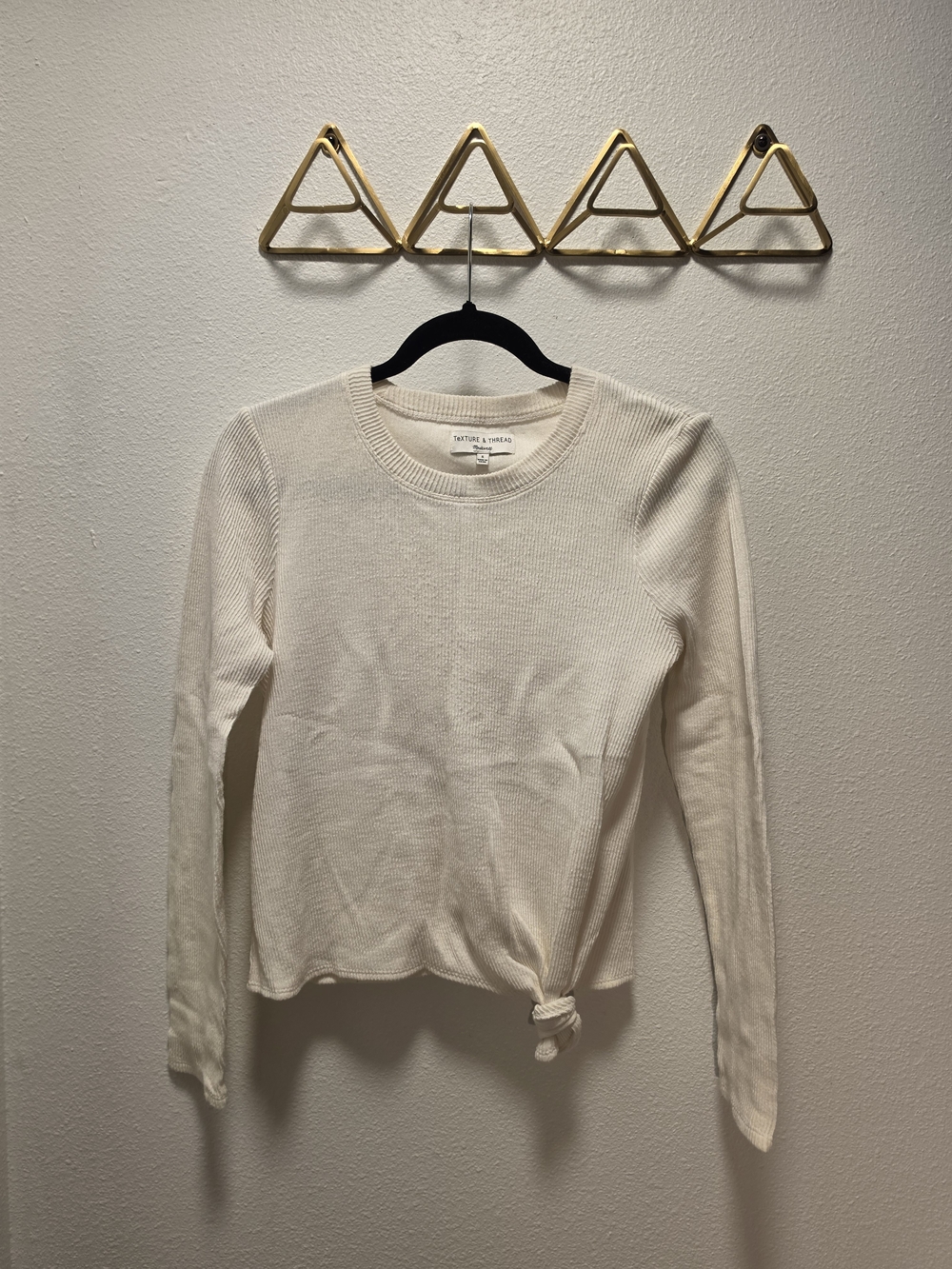 Madewell Cream Long-Sleeve Knot Hem Ribbed Tee
